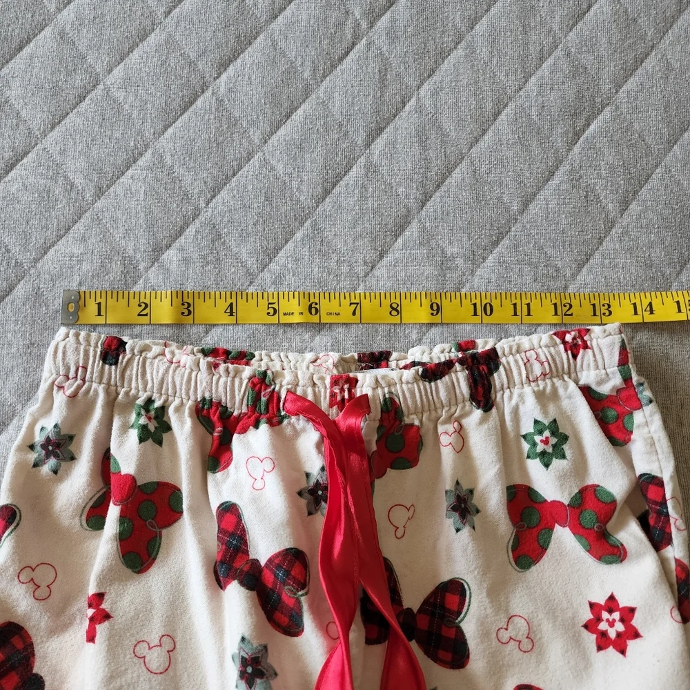 Disney‎ Parks Holiday 2 piece Pajamas Medium
